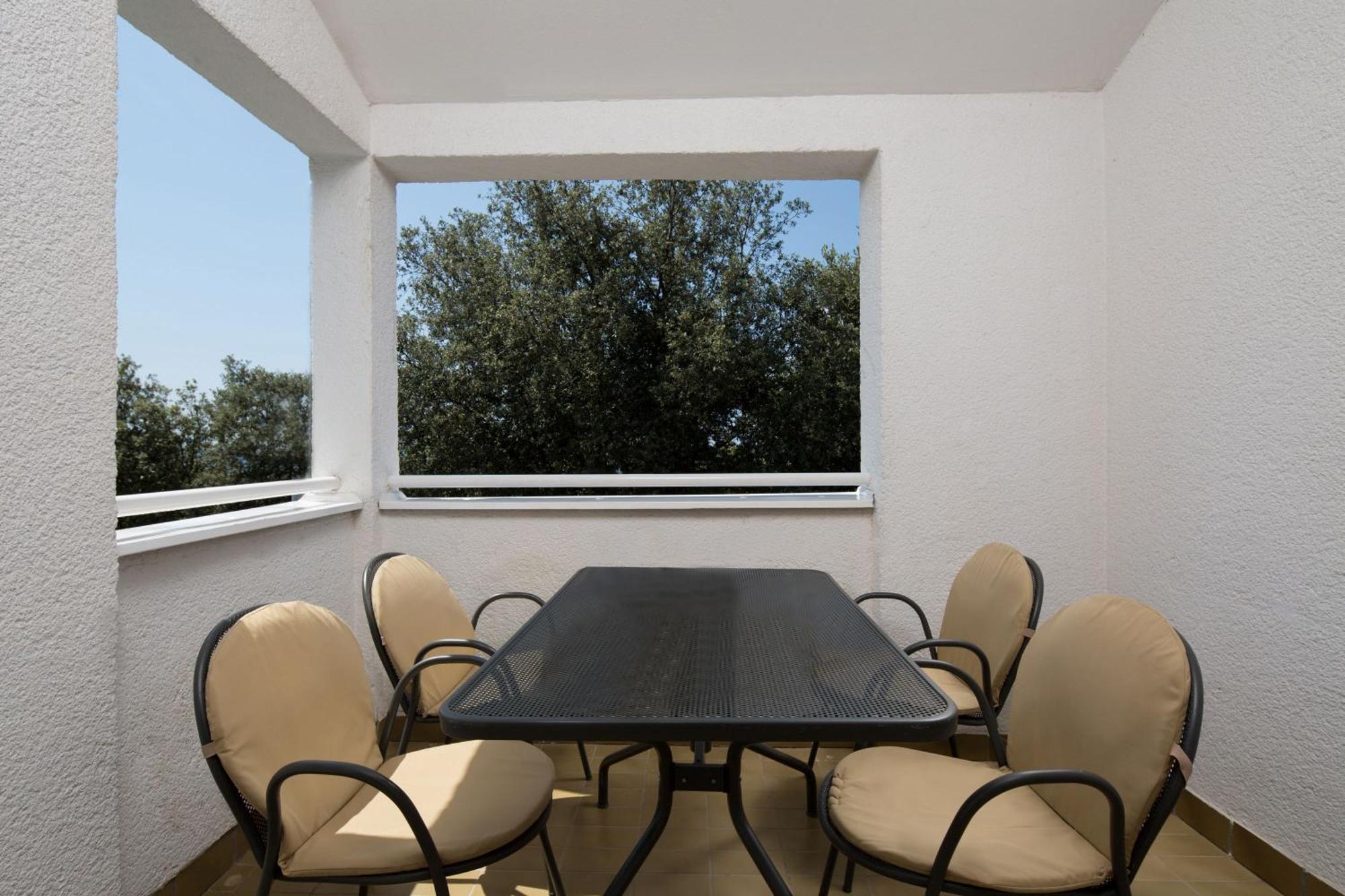 Lanterna Resort Tar-Vabriga エクステリア 写真